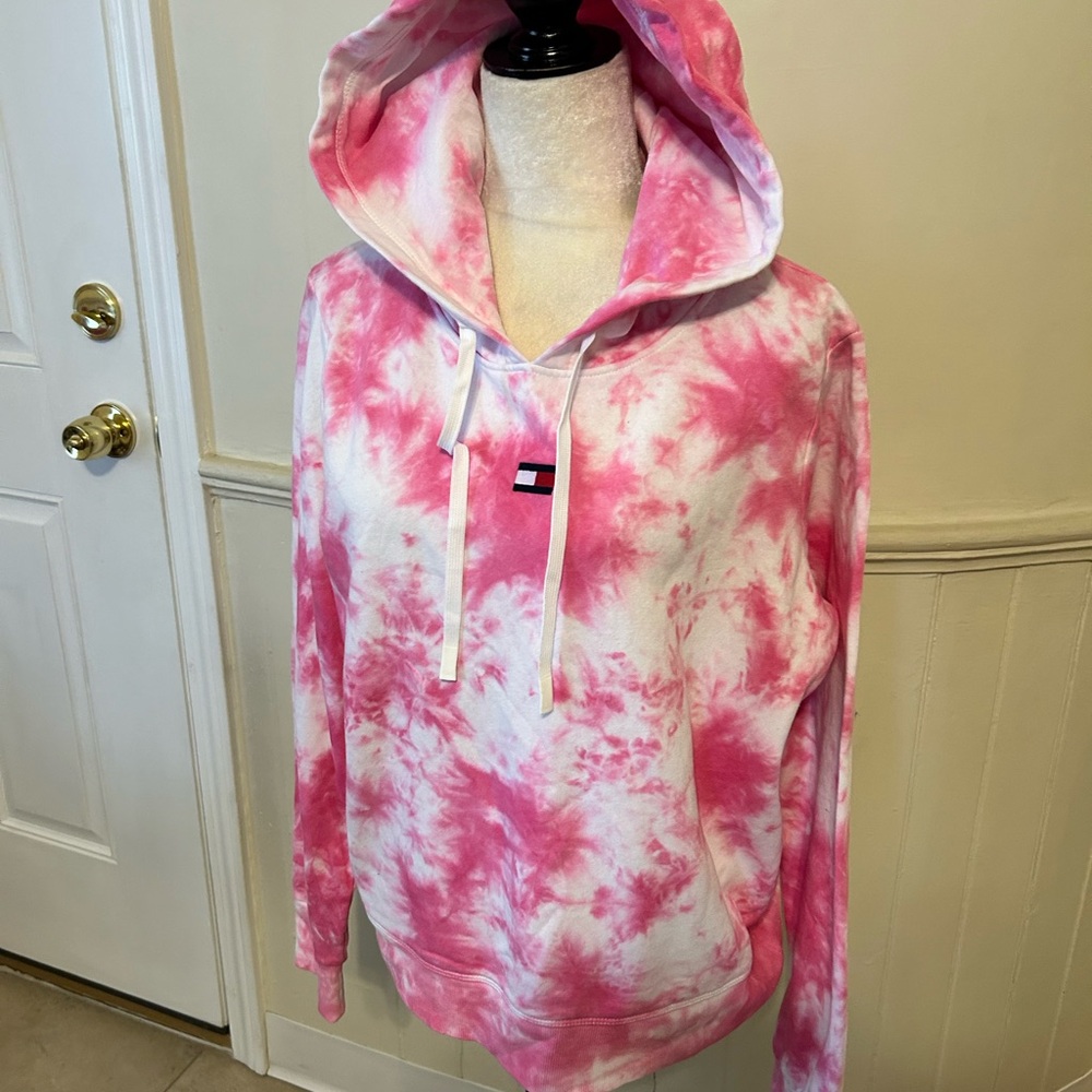NWT Tommy Hilfiger Sport Semi-Cropped (23”) Tie Dye Sweatshirt Hoodie/XXLARGE